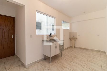 Cozinha de casa de condomínio para alugar com 1 quarto, 32m² em Vila Caraguata, São Paulo