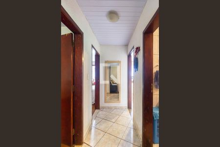 Casa à venda com 250m², 2 quartos e 3 vagasCorredor