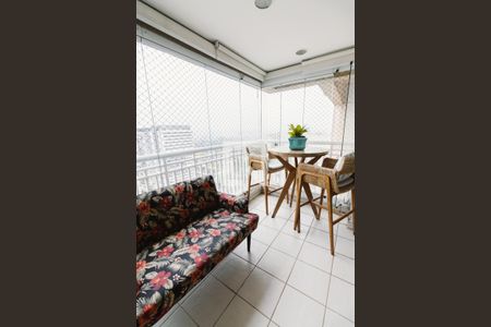 Varanda de apartamento à venda com 2 quartos, 96m² em Várzea da Barra Funda, São Paulo