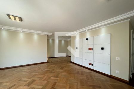 Apartamento para alugar com 195m², 4 quartos e 3 vagasSala