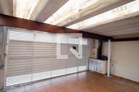 Casa para alugar com 180m², 2 quartos e 2 vagas Casa para alugar com 180m², 2 quartos e 2 vagasGaragem