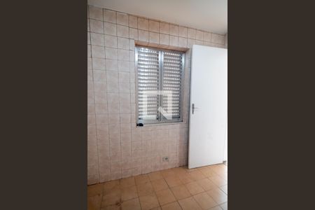 Casa para alugar com 180m², 2 quartos e 2 vagas Casa para alugar com 180m², 2 quartos e 2 vagasQuarto de Serviço