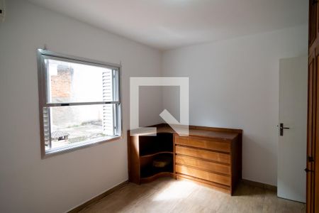 Casa para alugar com 180m², 2 quartos e 2 vagas Casa para alugar com 180m², 2 quartos e 2 vagasQuarto 2