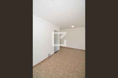 Sala de apartamento à venda com 3 quartos, 56m² em Irajá, Rio de Janeiro