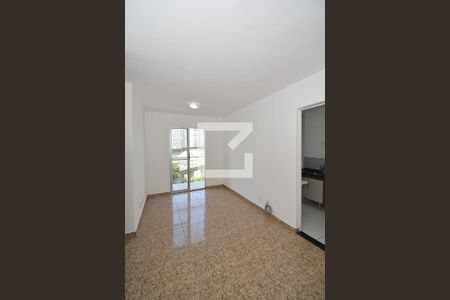 Sala de apartamento à venda com 3 quartos, 56m² em Irajá, Rio de Janeiro