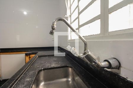 Casa à venda com 200m², 3 quartos e 3 vagas Casa à venda com 200m², 3 quartos e 3 vagasCozinha