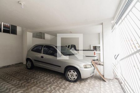 Casa à venda com 200m², 3 quartos e 3 vagas Casa à venda com 200m², 3 quartos e 3 vagasGaragem