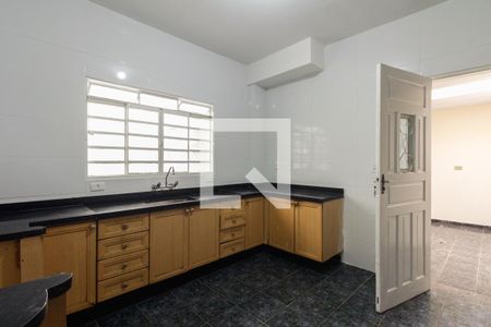 Casa à venda com 200m², 3 quartos e 3 vagas Casa à venda com 200m², 3 quartos e 3 vagasCozinha