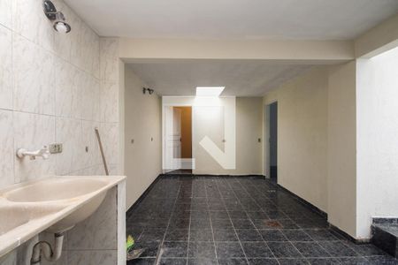 Casa à venda com 200m², 3 quartos e 3 vagas Casa à venda com 200m², 3 quartos e 3 vagasChurrasqueira