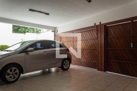 Casa à venda com 200m², 3 quartos e 5 vagasGaragem
