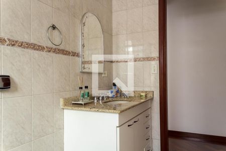 Casa à venda com 200m², 3 quartos e 5 vagasBanheiro Social