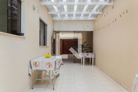 Casa à venda com 200m², 3 quartos e 5 vagasQuintal