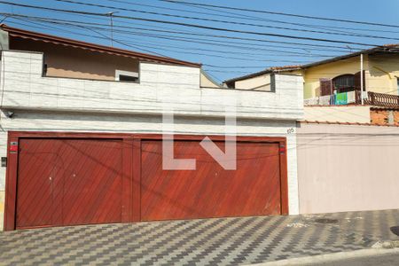 Casa à venda com 200m², 3 quartos e 5 vagasFachada