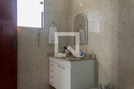 Casa à venda com 200m², 3 quartos e 5 vagasBanheiro da Suíte 