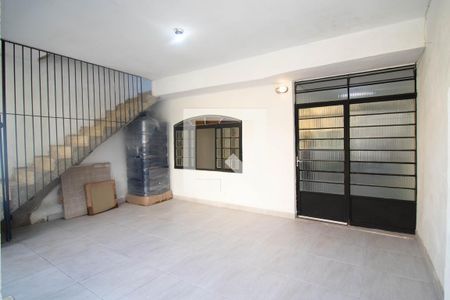 Garagem de casa à venda com 6 quartos, 220m² em Picanço, Guarulhos