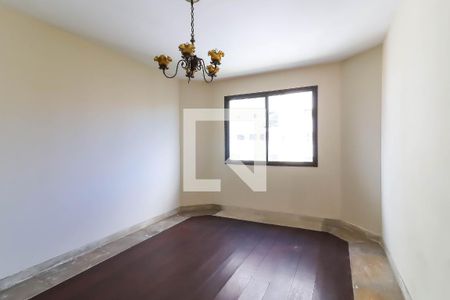 Apartamento para alugar com 300m², 3 quartos e 4 vagas Apartamento para alugar com 300m², 3 quartos e 4 vagasSala de Jantar