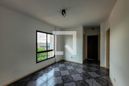 Sala de apartamento para alugar com 2 quartos, 67m² em Vila Nair, São Paulo