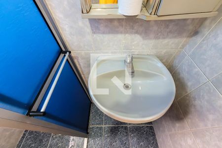 Apartamento para alugar com 67m², 2 quartos e 1 vaga Apartamento para alugar com 67m², 2 quartos e 1 vagaBanheiro