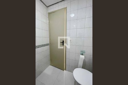 Apartamento para alugar com 59m², 2 quartos e 1 vaga Apartamento para alugar com 59m², 2 quartos e 1 vagaBanheiro