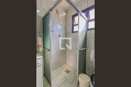 Casa à venda com 220m², 2 quartos e 2 vagas Casa à venda com 220m², 2 quartos e 2 vagasBanheiro