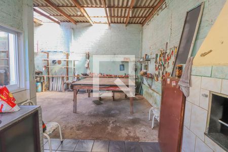 Casa à venda com 220m², 2 quartos e 2 vagas Casa à venda com 220m², 2 quartos e 2 vagasÁrea de Serviço