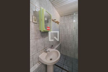 Casa à venda com 220m², 2 quartos e 2 vagas Casa à venda com 220m², 2 quartos e 2 vagasBanheiro de serviço