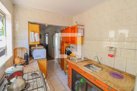 Casa à venda com 220m², 2 quartos e 2 vagas Casa à venda com 220m², 2 quartos e 2 vagasCozinha