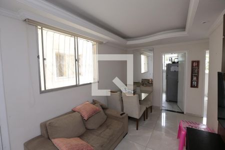 Sala de apartamento à venda com 2 quartos, 57m² em Cabral, Contagem