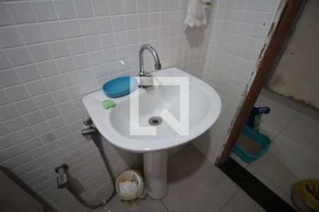 Casa à venda com 473m², 5 quartos e 5 vagasAndar Inferior | Banheiro da Suite 2