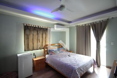 Casa à venda com 473m², 5 quartos e 5 vagasSuite Master