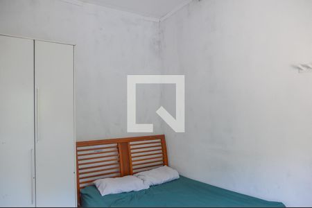 Kitnet de casa para alugar com 1 quarto, 23m² em Jardim Andrea Demarchi, São Bernardo do Campo