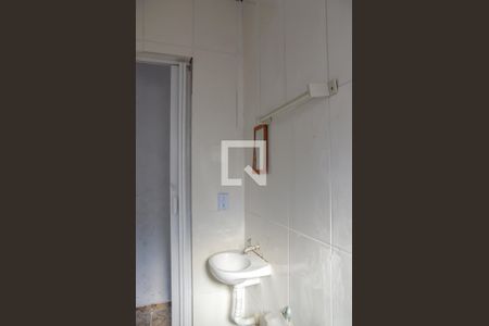 Banheiro de casa para alugar com 1 quarto, 23m² em Jardim Andrea Demarchi, São Bernardo do Campo