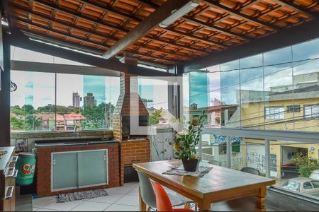 Casa à venda com 230m², 3 quartos e 2 vagasChurrasqueira