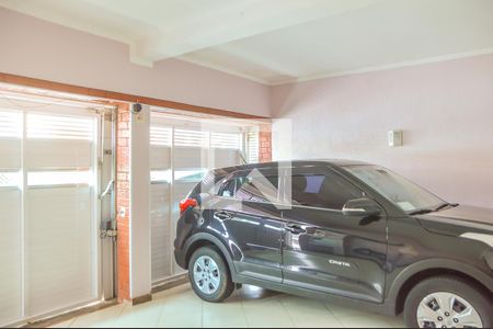 Casa à venda com 230m², 3 quartos e 2 vagasGaragem