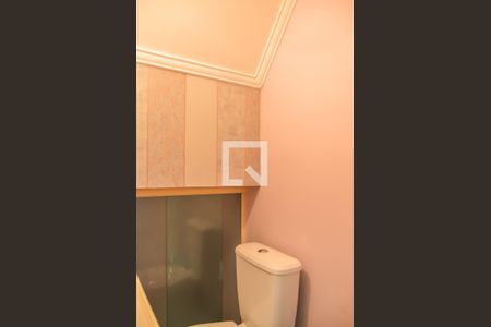 Casa à venda com 230m², 3 quartos e 2 vagasLavabo