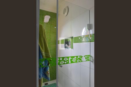 Casa à venda com 230m², 3 quartos e 2 vagasBanheiro