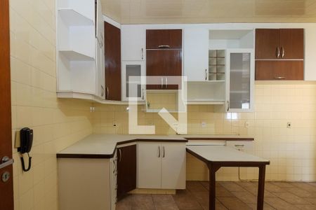 Apartamento à venda com 140m², 3 quartos e 2 vagasCozinha