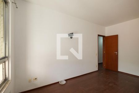 Apartamento à venda com 140m², 3 quartos e 2 vagasQuarto 1