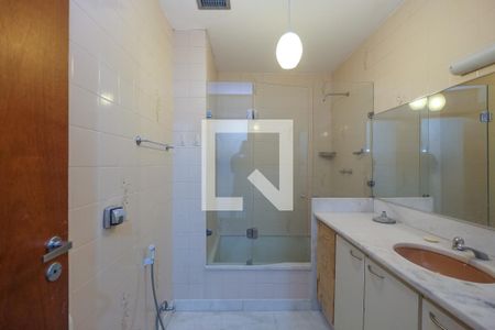 Apartamento à venda com 140m², 3 quartos e 2 vagasBanheiro Corredor