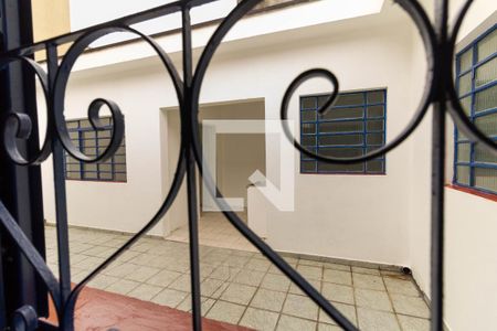 Vista da Suíte  de casa para alugar com 2 quartos, 116m² em Água Rasa, São Paulo