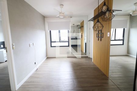 Sala de apartamento à venda com 2 quartos, 35m² em Presidente Altino, Osasco