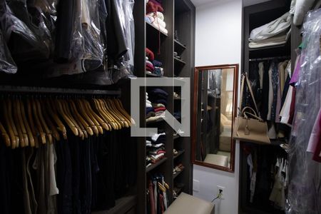 Closet do Quarto 1 de casa à venda com 3 quartos, 189m² em Jabaquara, São Paulo