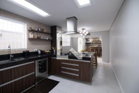 Casa à venda com 189m², 3 quartos e 2 vagasCozinha