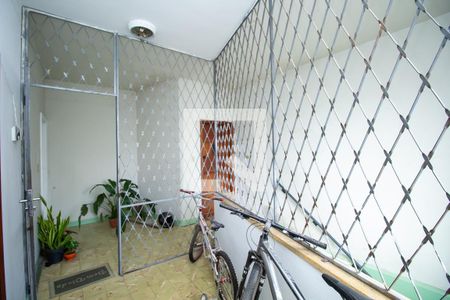 Apartamento à venda com 60m², 3 quartos e sem vaga Apartamento à venda com 60m², 3 quartos e sem vagaEntrada