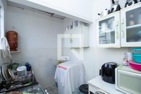 Apartamento à venda com 60m², 3 quartos e sem vaga Apartamento à venda com 60m², 3 quartos e sem vagaCozinha e Área de Serviço