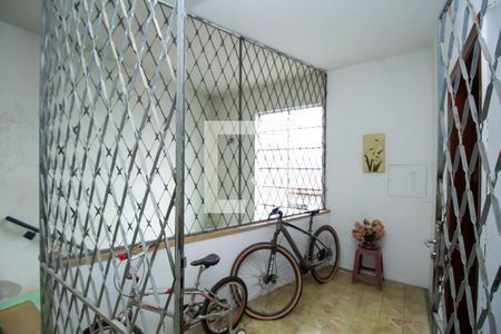 Apartamento à venda com 60m², 3 quartos e sem vaga Apartamento à venda com 60m², 3 quartos e sem vagaEntrada