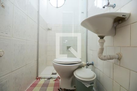 Apartamento à venda com 60m², 3 quartos e sem vaga Apartamento à venda com 60m², 3 quartos e sem vagaBanheiro 1