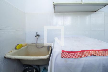 Apartamento à venda com 60m², 3 quartos e sem vaga Apartamento à venda com 60m², 3 quartos e sem vagaCozinha e Área de Serviço