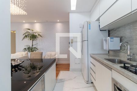 Apartamento à venda com 95m², 2 quartos e 2 vagasCozinha