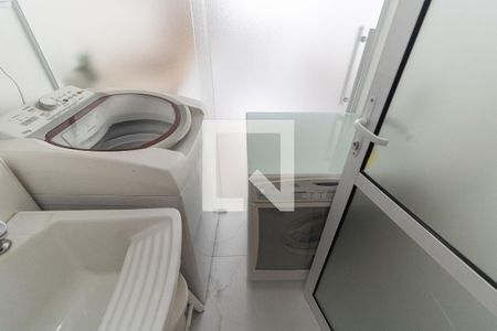 Apartamento à venda com 95m², 2 quartos e 2 vagasLavanderia